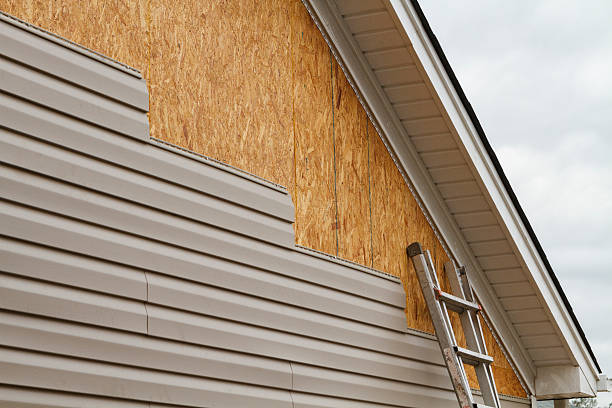 24/7 Emergency Vinyl Siding experts in Bailey, NC